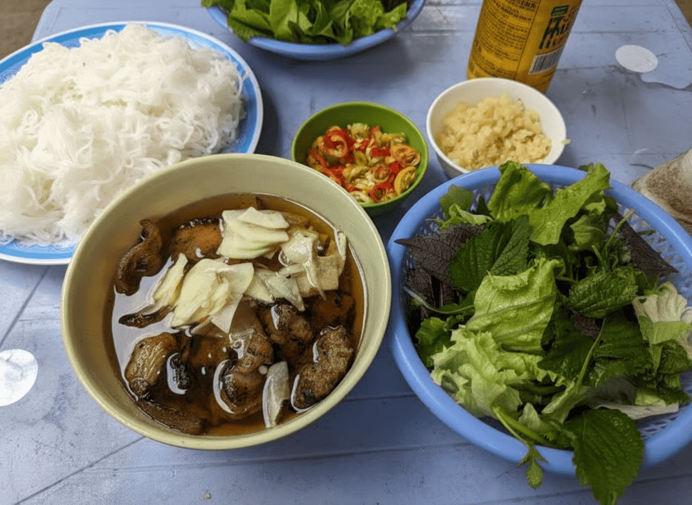 Bún chả Hoa Yên Thế